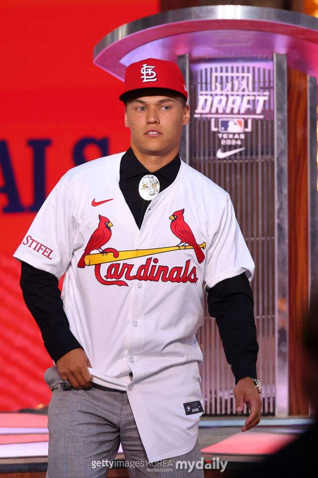세인트루이스 카디널스 JJ 웨더홀트가 포즈를 취하고 있다./게티이미지코리아