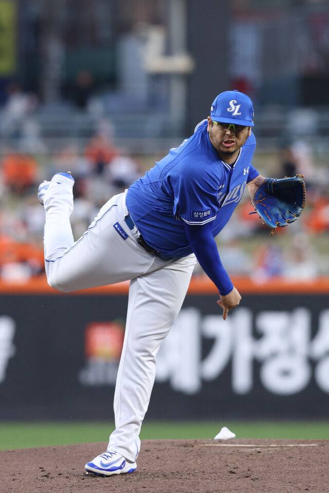 아리엘 후라도가 16일 대전 한화 이글스전 공을 던지고 있다./삼성 라이온즈 제공