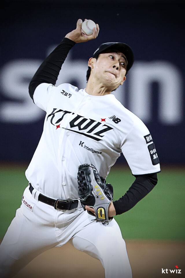 23일 경기에서의 스기모토. 28일 LG전에서 1이닝 무실점 호투했다./KT wiz