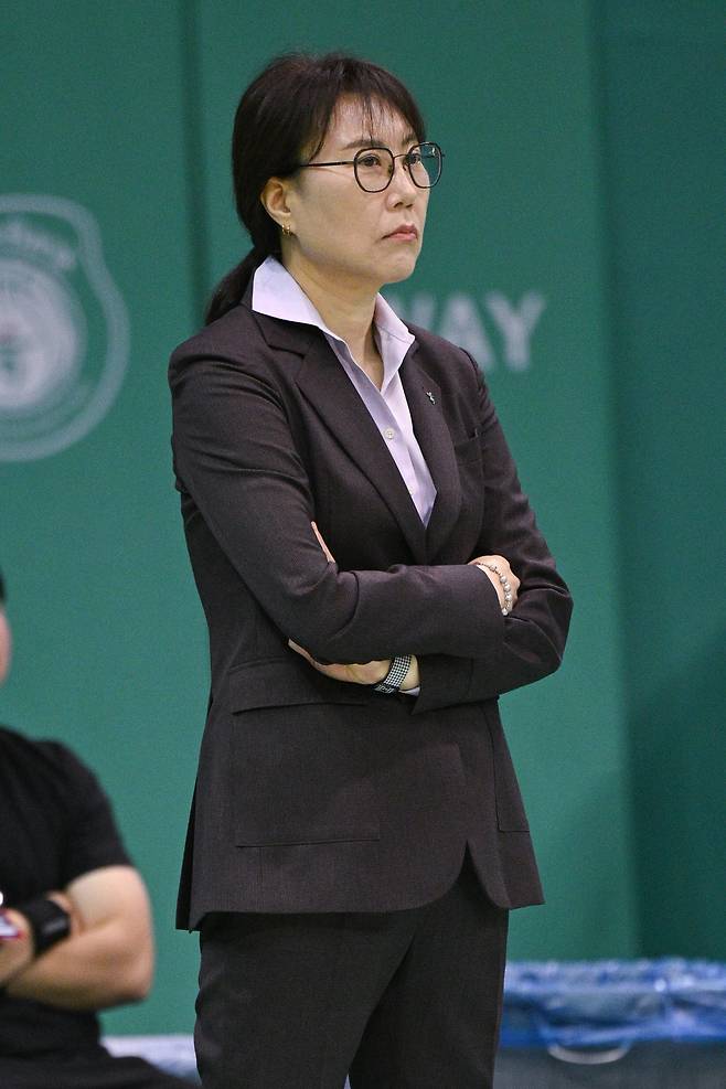 부천 하나은행 정선민 수석코치. WKBL 제공