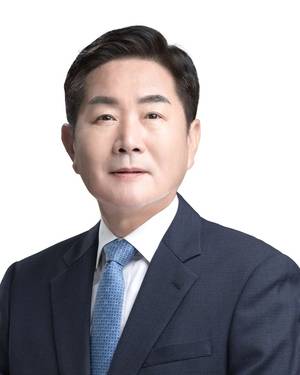 민주당 오산시장 최종 후보로 선출된 조용호 후보