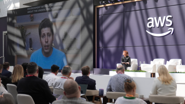샘 올트먼의 AWS 행사 영상 메시지. 연합뉴스