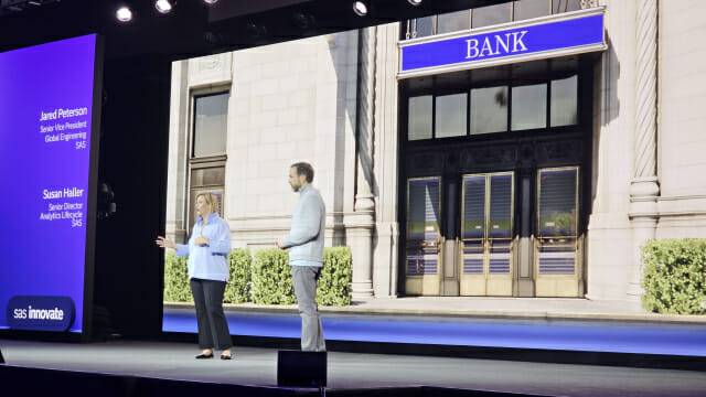 수전 할러 SAS 시니어 디렉터(왼쪽)과 자레드 피터슨 SAS 부사장(사진=지디넷코리아)