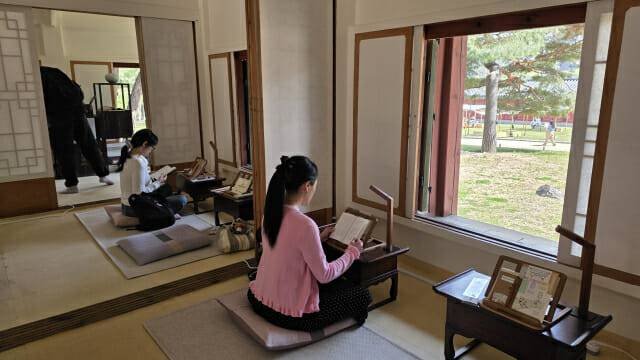 정조의 독서 공간이었던 '영춘헌'에서 워케이션을 체험할 수 있다.(사진=지디넷코리아)