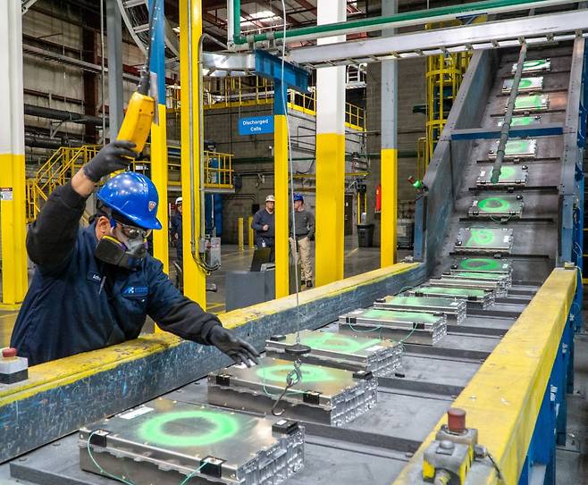 미국 조지아주 코빙턴에 위치한 어센드 엘리먼츠의 리튬 이온 배터리 재활용 및 정제 공장 내부 모습. /어센드엘리먼츠 홈페이지