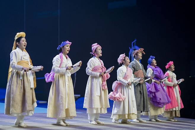 김영진 디자이너가 의상 감독으로 참여한 2021년 국립창극단의 ‘귀토-토끼의 팔란’.     (c)국립극장