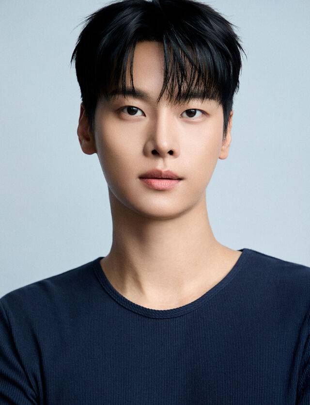 배우 차학연/피프티원케이