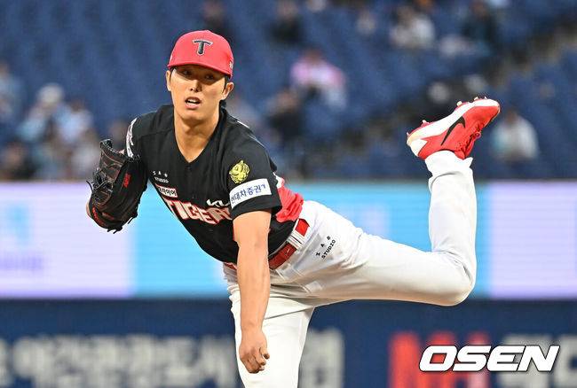 [OSEN=창원, 이석우 기자] 29일 창원NC파크에서 2026 신한 SOL KBO 리그 NC 다이노스와 KIA 타이거즈의 경기가 열렸다. 홈팀 NC는 구창모가, 방문팀 KT는 이의리가 선발 출전했다. KIA 타이거즈 선발투수 이의리가 역투하고 있다. 2026.04.29 / foto0307@osen.co.kr