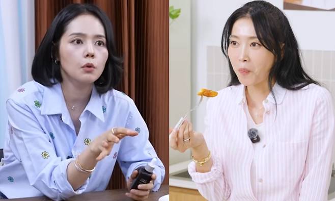 유튜브 콘텐츠에서 레드와인비니거 활용법을 소개한 배우 한가인(왼쪽)과 오윤아. 유튜브 채널 ‘자유부인 한가인’·‘키친인어박스’ 캡처