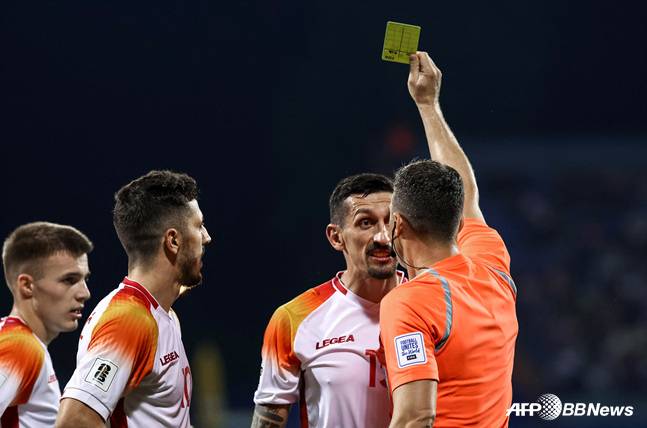 경고 장면. /AFPBBNews=뉴스1