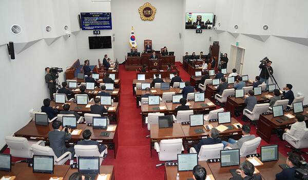30일 열린 제주도의회 제448회 제2차 본회의.