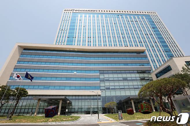 수원법원종합청사. 2019.5.24 ⓒ 뉴스1