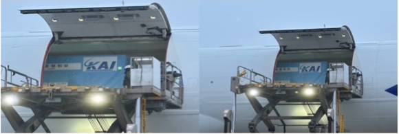 차세대중형위성 2호가 항공기에 탑재돼 미국으로 이송되고 있다. [사진=우주항공청]