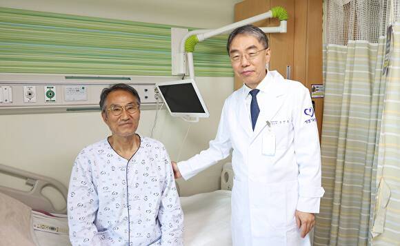 포항세명기독병원이 장기간 원인을 찾지 못해 고통을 겪던 환자의 질환을 정확히 진단하고 치료에 성공했다. [사진=포항세명기독병원]