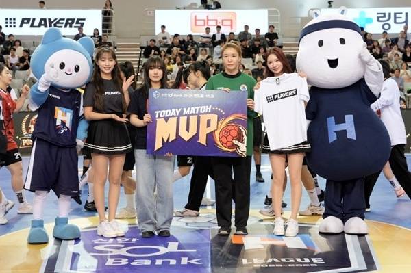 사진 경기 MVP 박새영 골키퍼