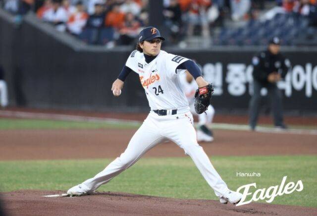 화이트는 계속 한화에 남을 수 있을까./한화 이글스