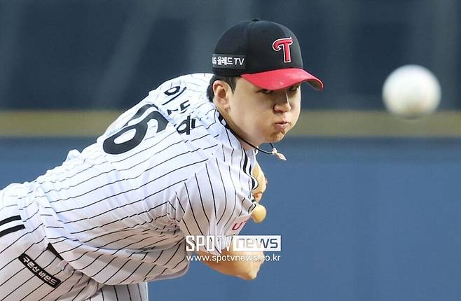 ▲ 치열한 LG 선발진 경쟁에 뛰어든 이민호 ⓒ곽혜미 기자
