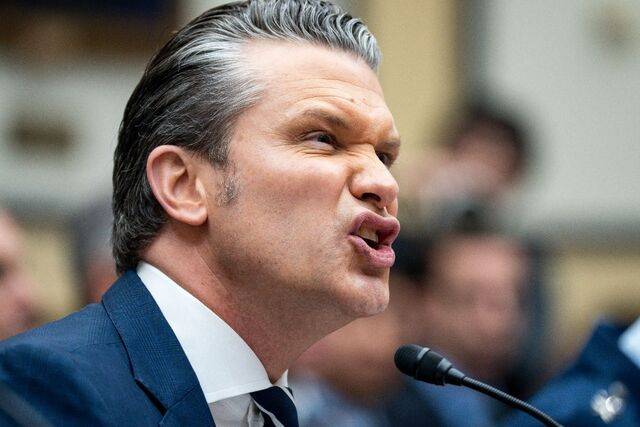 피트 헤그세스 미국 국방장관이 29일(현지시간) 2027회계연도 국방 예산을 심의하는 연방하원 군사위원회 청문회에 증인으로 나와 격양된 표정으로 답하고 있다. UPI연합뉴스