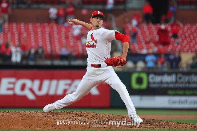 세인트루이스 카디널스 라이언 오브라이언이 투구하고 있다./게티이미지코리아