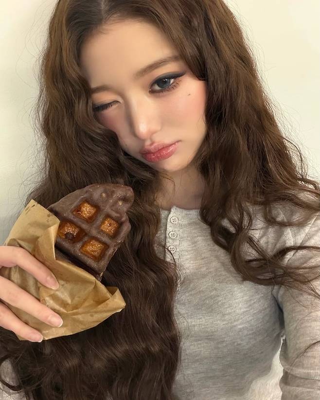 사진 = 장원영 인스타그램
