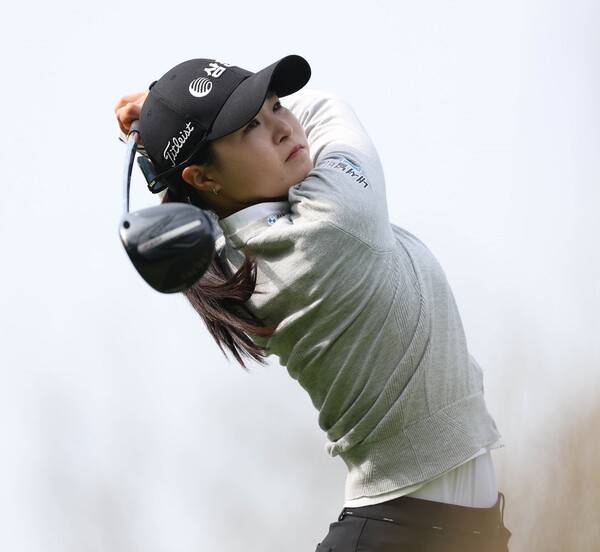 2026년 한국여자프로골프(KLPGA) 투어 신설 대회인 제1회 DB 위민스 챔피언십에 출전한 고지원 프로가 2라운드에서 경기하는 모습이다. 사진제공=KLPGA (사진을 무단으로 사용하지 마십시오.)