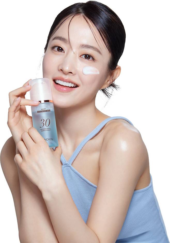 배우 박보영을 모델로 쓴 메노킨. (포레스트에비뉴 제공)