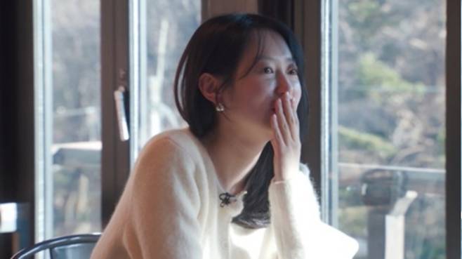 20기 영식, 25기 영자에 '담배 피우냐' 돌직구…'나솔사계' 데이트 현장 공개 — image 4