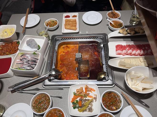 하이디라오 훠궈 음식 사진. [레딧]