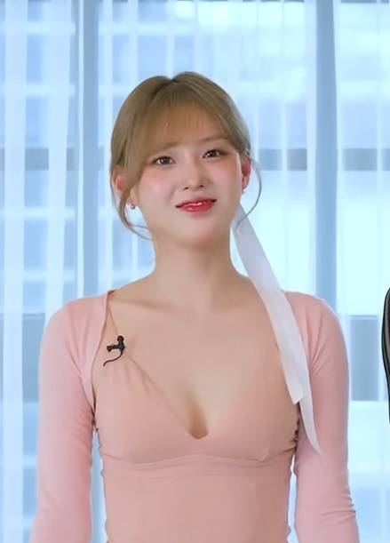 케플러 공식 채널 영상 캡처