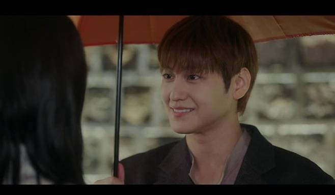 김범이 동안 미모를 자랑하고 있다./사진=SBS 방송 화면 캡처