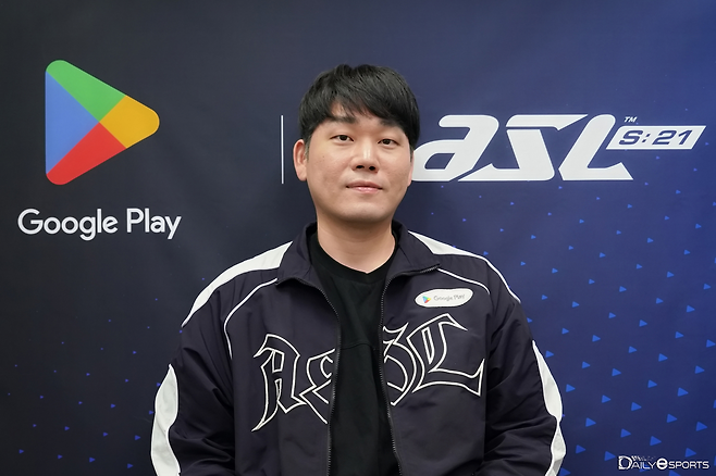 풀세트 접전 끝 4강전에 오른 이재호가 이영호와의 대결을 희망했다.