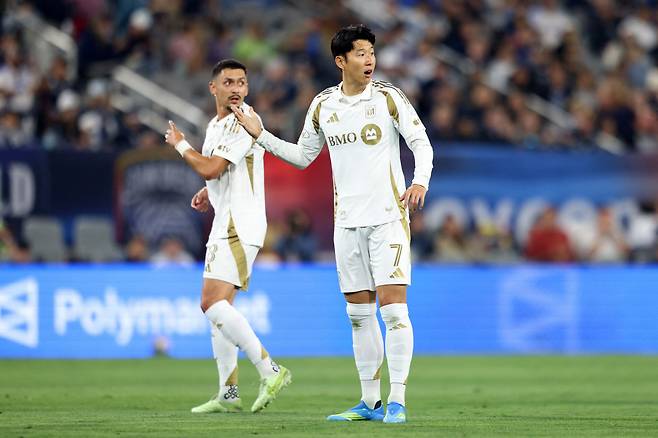 SAN DIEGO, CALIFORNIA - MAY 02: Son Heung-Min #7 of Los Angeles FC reacts during the MLS match between San Diego FC and Los Angeles Football Club at Snapdragon Stadium on May 02, 2026 in San Diego, California.   Luiza Moraes/Getty Images/AFP (Photo by Luiza Moraes / GETTY IMAGES NORTH AMERICA / Getty Images via AFP)







<저작권자(c) 연합뉴스, 무단 전재-재배포, AI 학습 및 활용 금지>