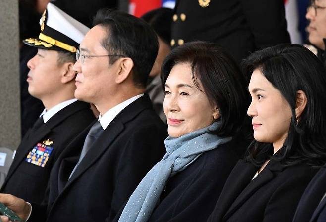 이재용 삼성전자 회장과 홍라희 전 삼성미술관 리움 관장, 이서현 삼성물산 사장(왼쪽부터) /사진=뉴스1