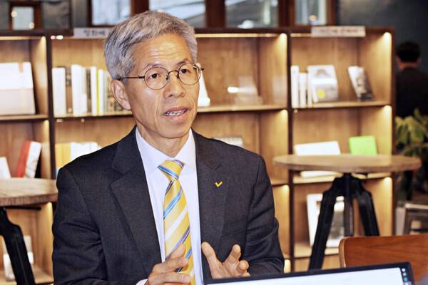 ▲6·3 지방선거 정의당 서울시장 후보로 나선 권영국 정의당 대표가 지난달 30일 서울 중구의 한 카페에서 미디어오늘과 인터뷰하고 있다. 사진=미디어오늘
