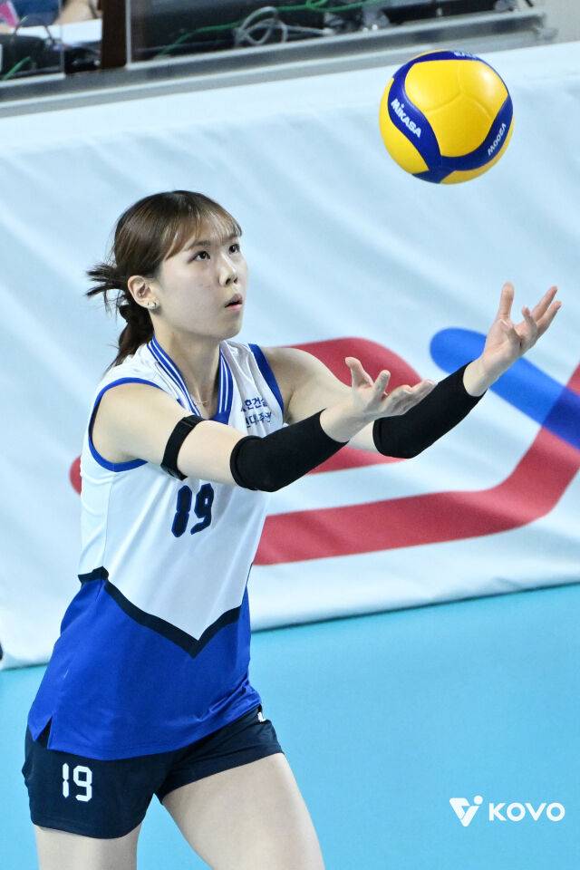 이수연이 배유나와의 트레이드를 통해 현대건설을 떠나 한국도로공사에 합류했다./KOVO