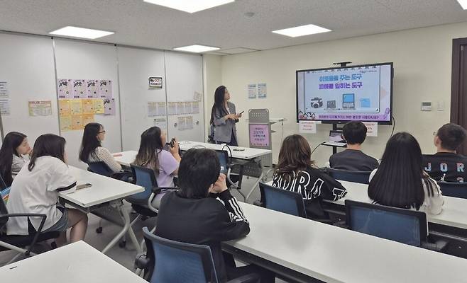 2025년 외국인 대상 안전교육(신창면) 진행 모습 ⓒ아산시 제공
