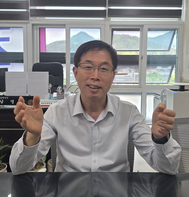 남병국 구미시 첨단산업국장. 신승남 기자