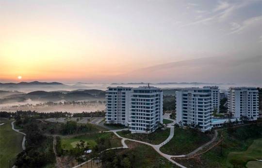 경기 안산시 대부도에 위치한 더헤븐리조트와 더헤븐CC 전경/ 사진= 더헤븐리조트 제공.