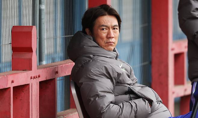 대한민국 축구 국가대표팀 홍명보 감독. 밀턴킨스=연합뉴스