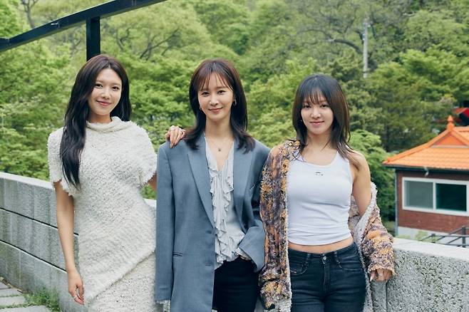 (왼쪽부터) 수영 유리 효연