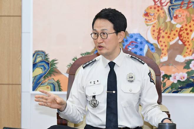 김승룡 소방청장이 이데일리와의 인터뷰에서 발언하고 있다.(사진=소방청)