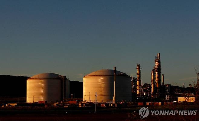 호주 LNG 플랜트 호주 서부 웨스트오스트레일리아(WA)주 소재 '우드사이드 에너지그룹'의 액화천연가스(LNG) 시설 
[로이터 연합뉴스 자료사진. 재판매 및 DB 금지]