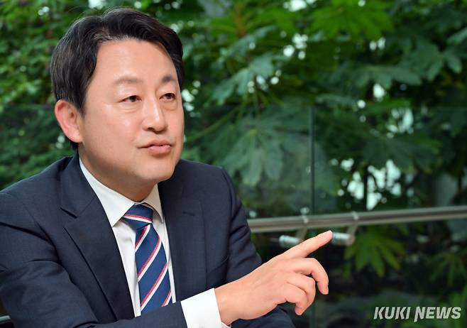 김용남 더불어민주당 6·3 국회의원 재보궐선거 경기 평택을 후보가 6일 서울 여의도 국회 의원회관에서 쿠키뉴스와 인터뷰하고 있다. 박효상 기자