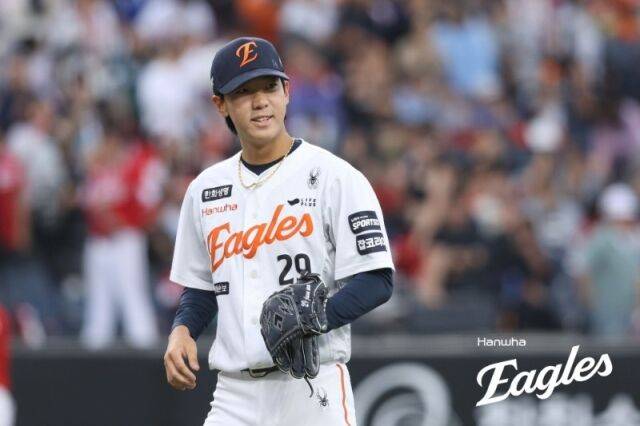 한화 이글스 투수 황준서가 7일 롯데 2군전에서 호투를 펼쳤다./한화 이글스