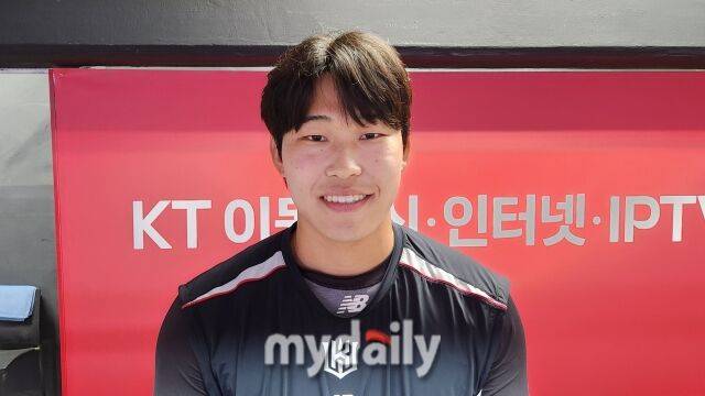 KT 김정운이 5월 7일 수원 KT 위즈파크에서 '마이데일리'와 인터뷰를 하고 있다./수원=김경현 기자