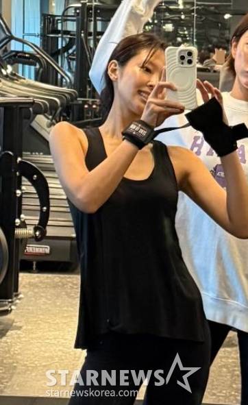 제니 /사진=한지은 인스타그램