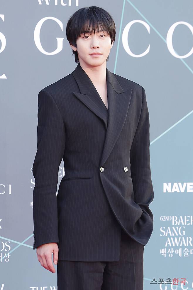 '제62회 백상예술대상' 레드카펫 행사에 참석한 안효섭. 2026.5.8 ⓒ이혜영 기자 lhy@hankooki.com