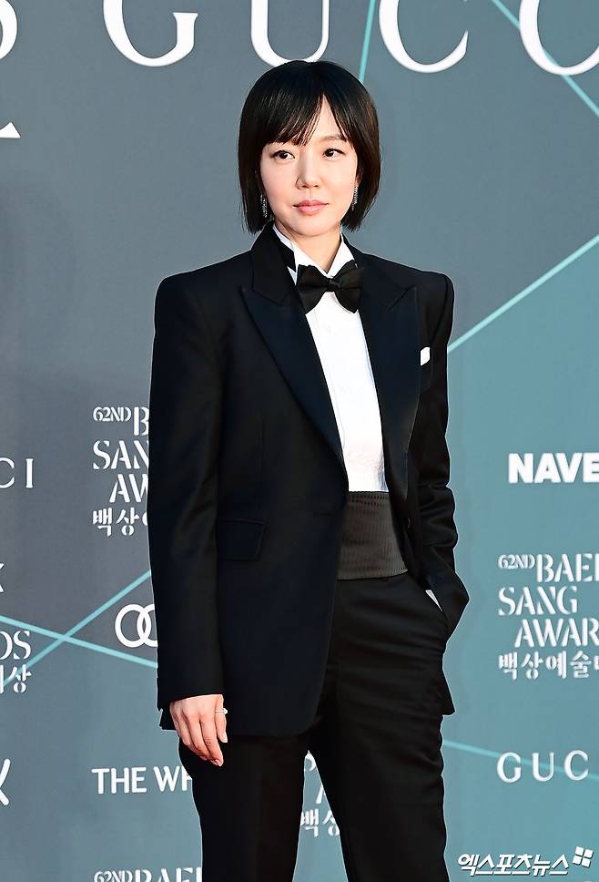 임수정, 여전한 동안 미모