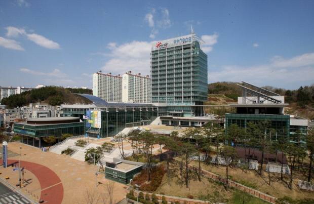 포항시청 전경. 포항시 제공