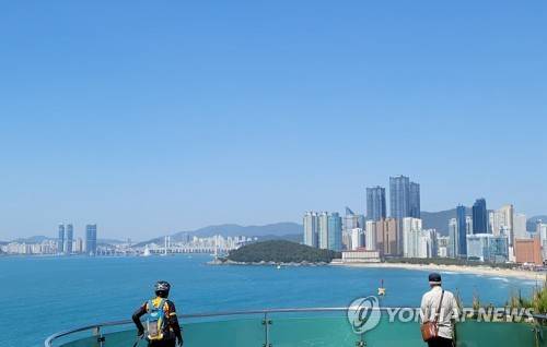 날씨 맑음 [연합뉴스 자료사진]